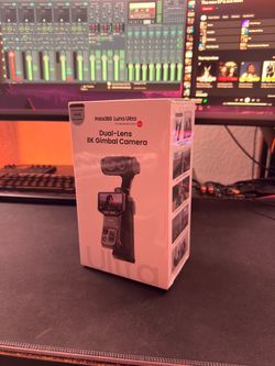 Insta360 Luna Ultra CREATOR BUNDLE