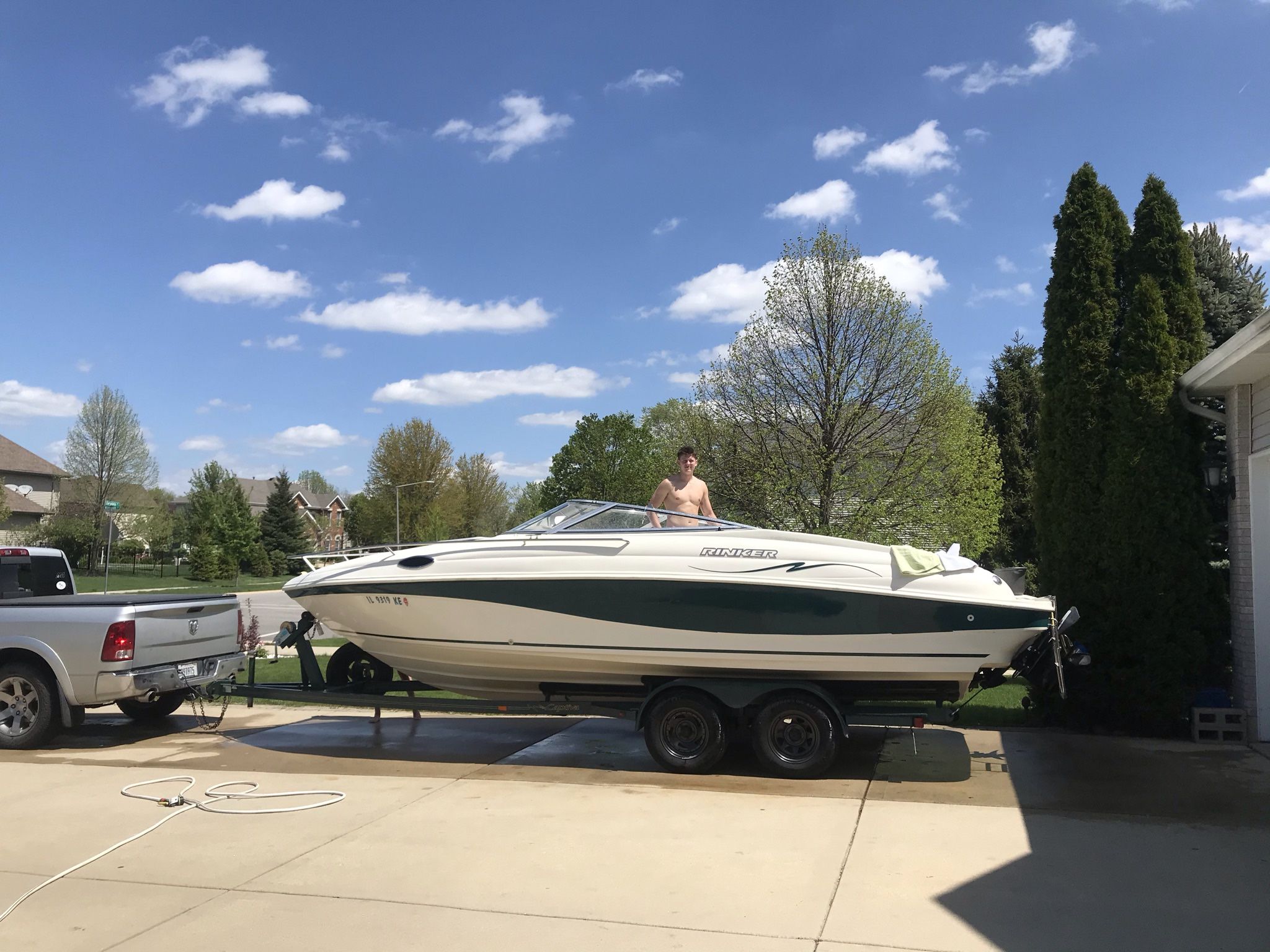 1998 Rinker Captiva 232cc