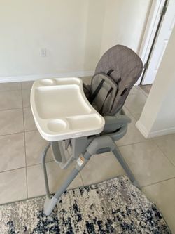 Adjustable Baby High-chair - Clean & Excellent Condition