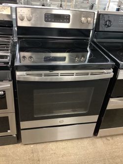 GE 30 in. 5.3 cu.ft. Glass Top Electric Stove