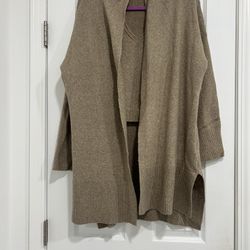 Women's Knit Cardigan Long Sweater Solid Loose Autumn Winter Warm Long Sleeve Top & wide shoulder strap vest inside.