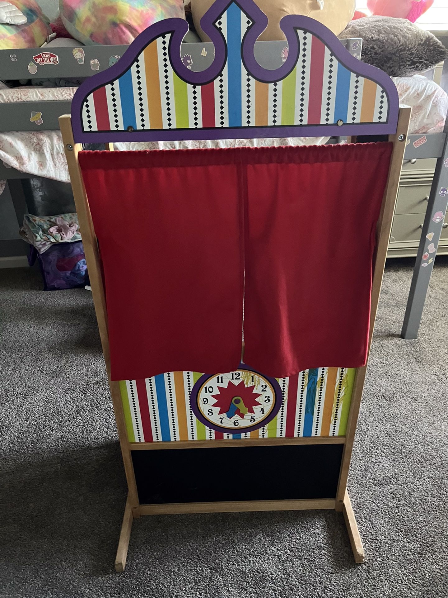 Kids Puppet Theater 