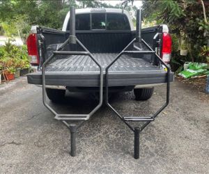2 NEW CAP OLYMPIC SQUAT HEX BARS