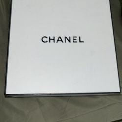 Chanel perfume
