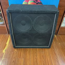 Carvin V412 4x12 Guitar Amplifier Speaker Cabinet