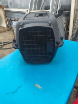 Hard Shell Pet Travel Carrier Crate