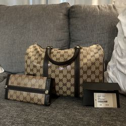 New Authentic Gucci Handbag And Matching Wallet 