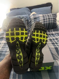 Air maxes