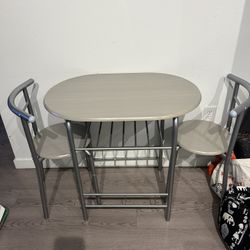 Space-Saving 3-Piece Dining Set (Table + 2 Chairs) – Great Condition