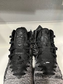 Nike LeBron 17
