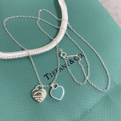Tiffany & Co Mini Heart Pendant Necklace