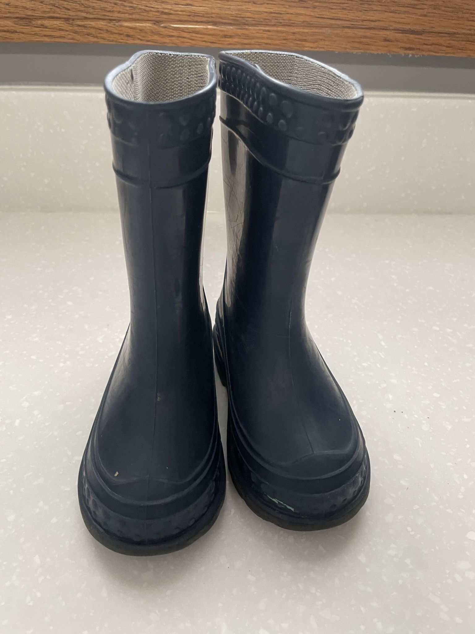 Rain Boots toddler size 5 blue
