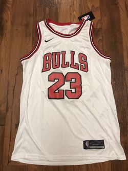 NBA JORDAN SZ 52 JERSEY BULLS