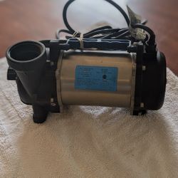 “Aquascape Model SFA4500 Pond Pump — 4500 GPH, 120 V, 5.4 A — Tested Working”