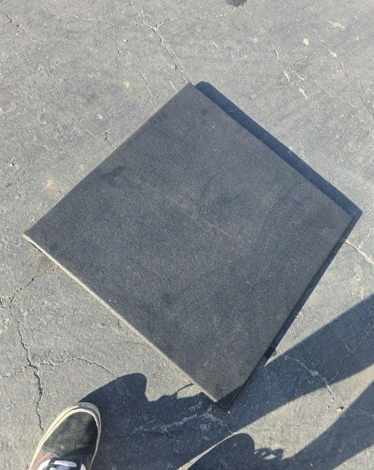 2ft X 2ft Rubber Floor Gym Tiles 1 Inch Thick Workout Fitness Weight Exercise