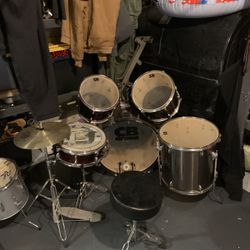 Cb 700 Drum Set 