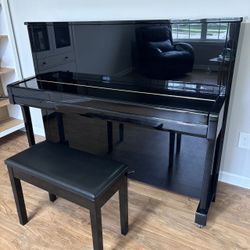 Yamaha B3 PE upright piano - excellent condition