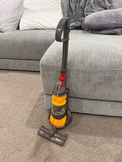 dyson toy vacuum