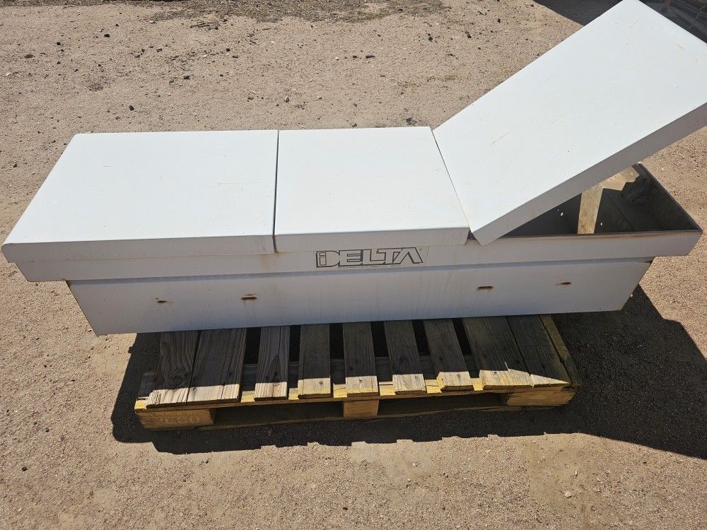 Delte Truck Toolbox