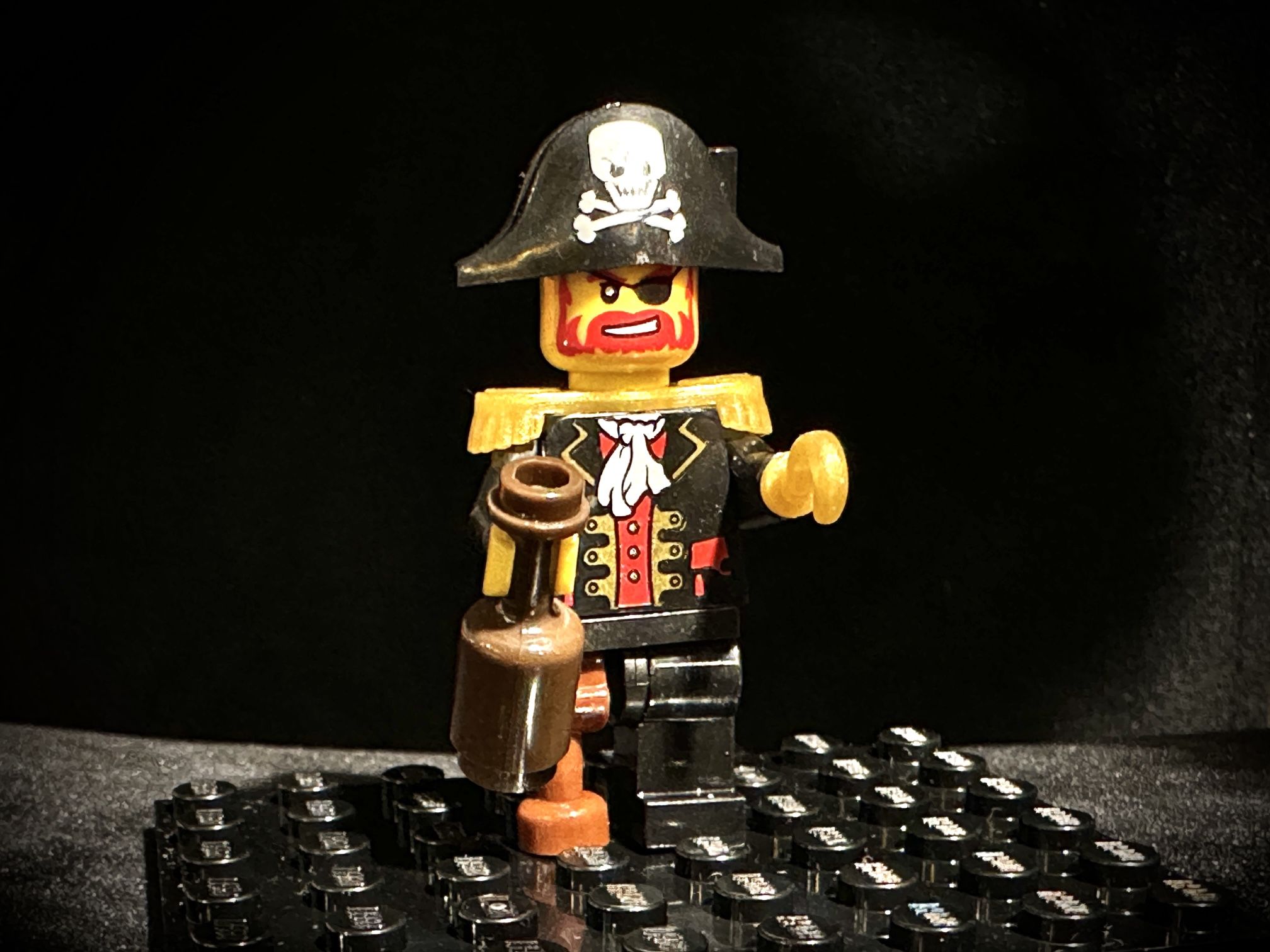 Lego Custom Pirates Of The Caribbean Barbosa Minifigure