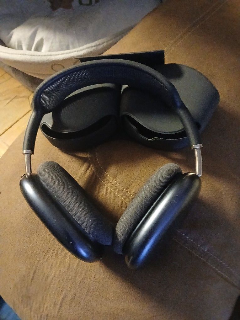 Apple airpods max pro