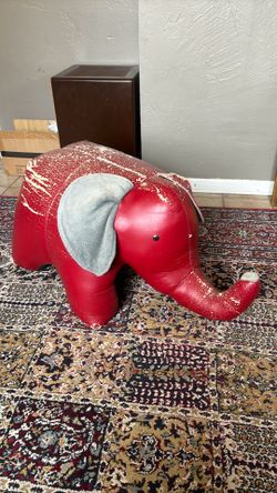 Elephant seat