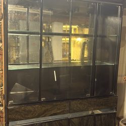 China cabinet 
