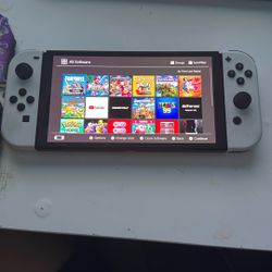 Nintendo Switch OLED Model