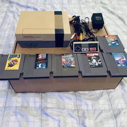 Original Nintendo bundle lot Console Power & Av Cord Controller 6 Games Works Like New adult owned very good condition please Read info Check Photos