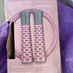 New In Open Box JUMP ROPE ADJUSTABLE & LIGHTWEIGHT