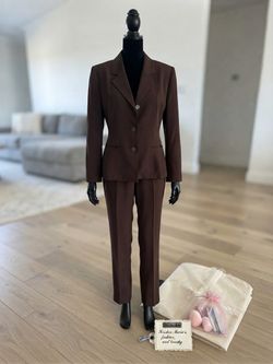 Vintage 2pc pant suit set-6 & beauty gift bag