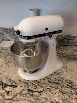 KitchenAid Classic Plus Stand Mixer White