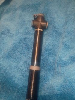 Cannondale presta valve air pump and CO2