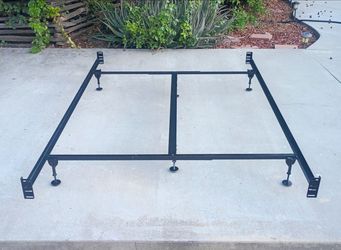 Queen Size Bed Frame Scratch Free Legs Center Beam for Extra Support