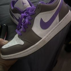 Jordan 1 Low Purple Mocha