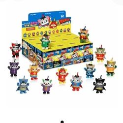 Soda Kats DC Heroes & Villains  Minis Blind Box [12 Packs]