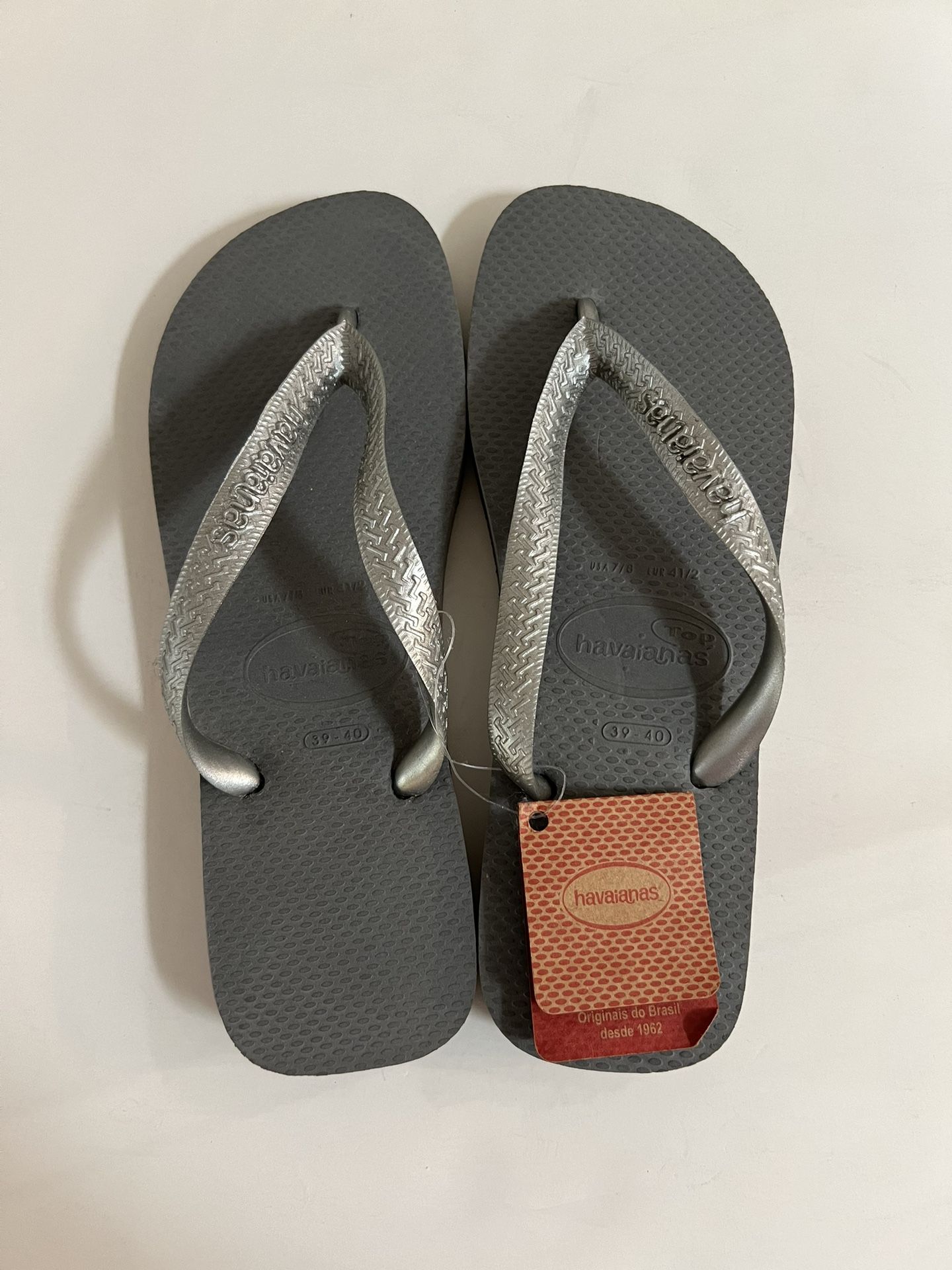 Havaianas Flip Flops Silver Metallic 8/9 New