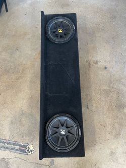 (2) 12” Dual Kicker Comp Subwoofers in box