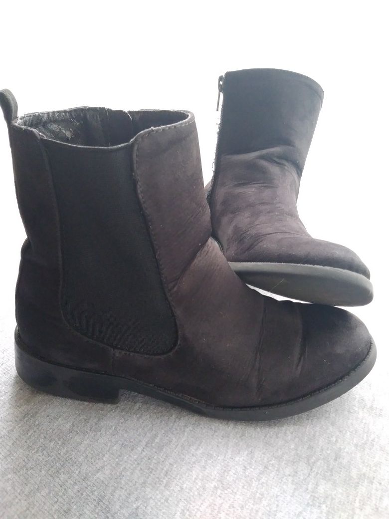 Black Boots for girl!👧
