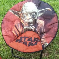 Foldable Chair  Star Wars    31"  X  28" H 