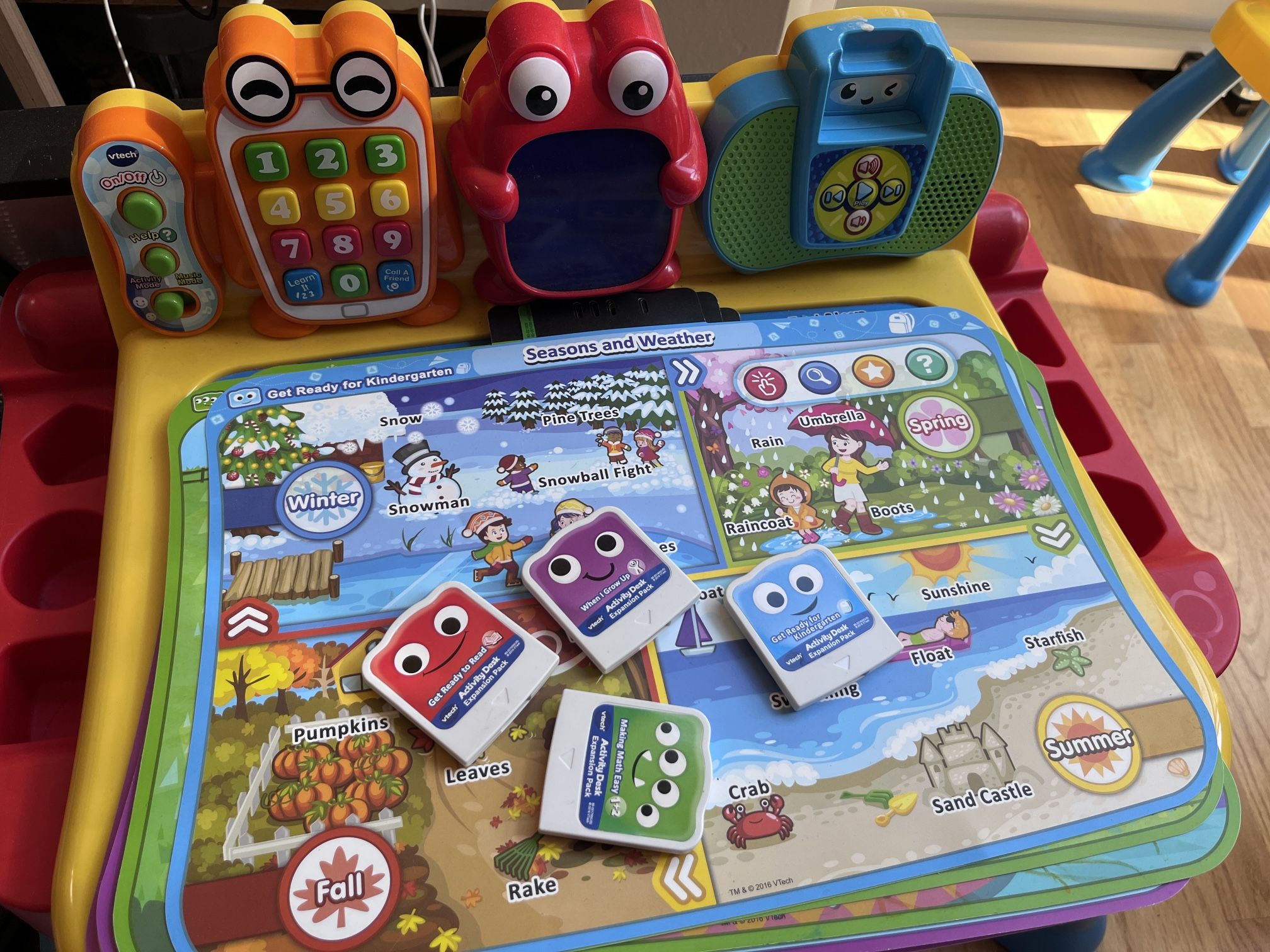vtech touch and learn activity desk