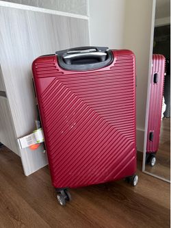 Medium luggage