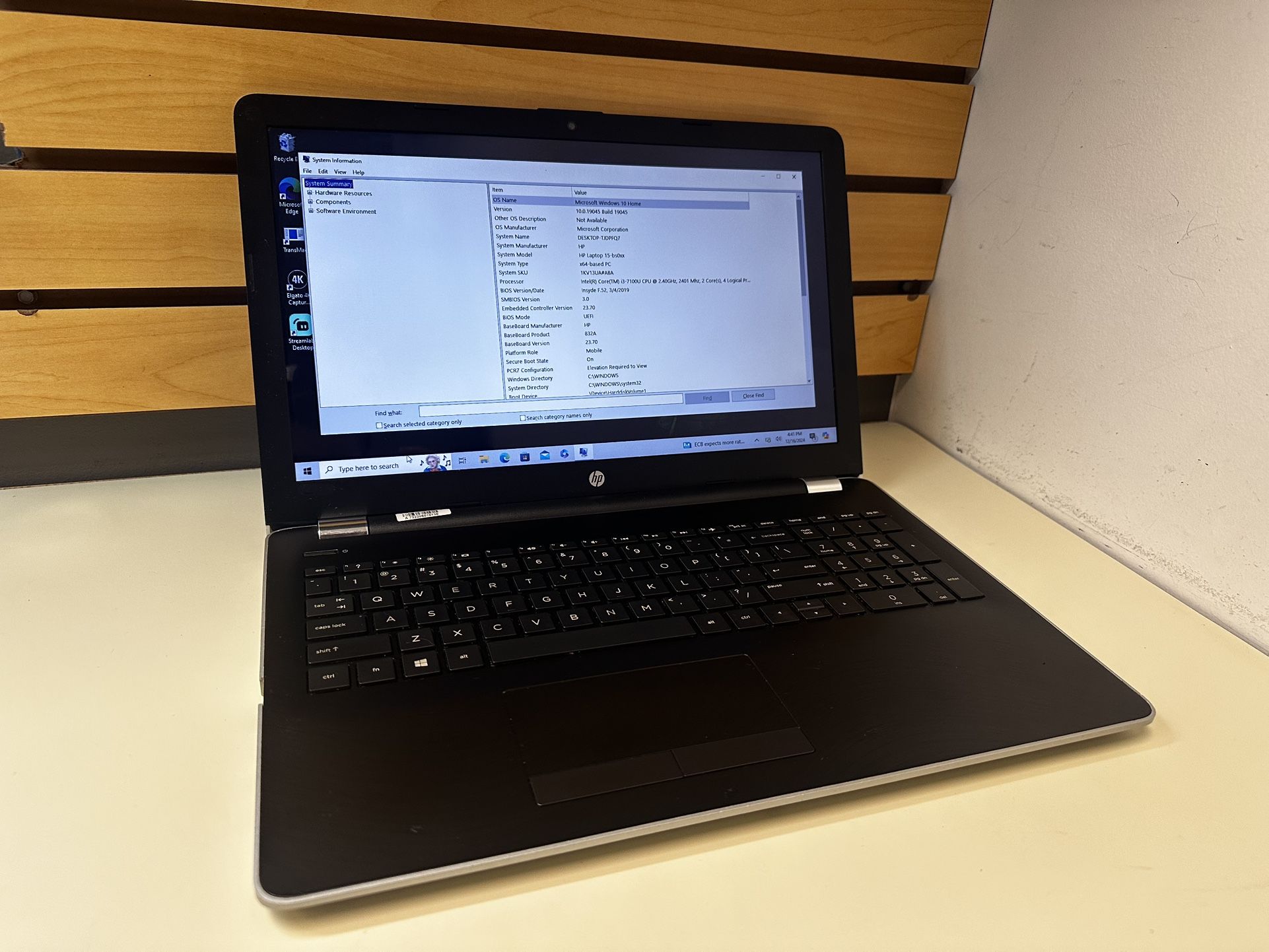 HP Touchscreen Laptop