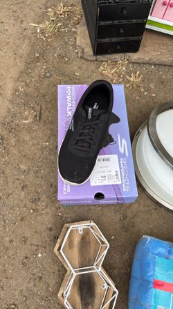 Skechers