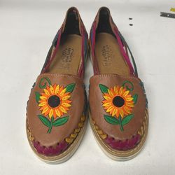 Women’s Sandals 
