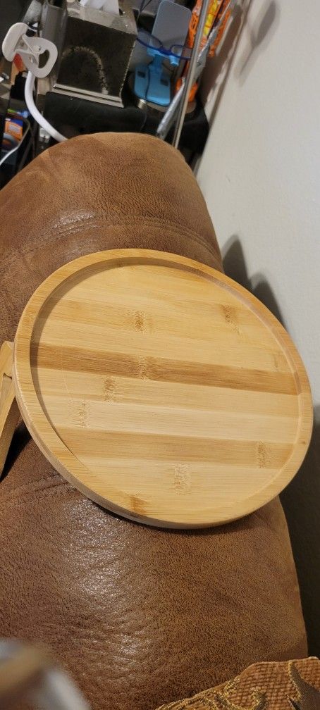 TABLE FOR COUCH OR RECLINER SET ON THE ARM OR YOUR CHAIR