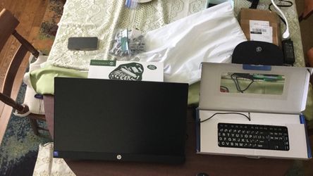 Vision Impaired HP.  Computer. With keyboard and Mouse