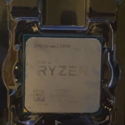 AMD Ryzen 3 3200G