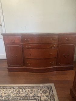 FREE Vintage Wood Buffet / Sideboard – Large Storage Cabinet