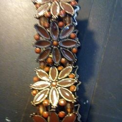 Vintage Daisy Bracelet